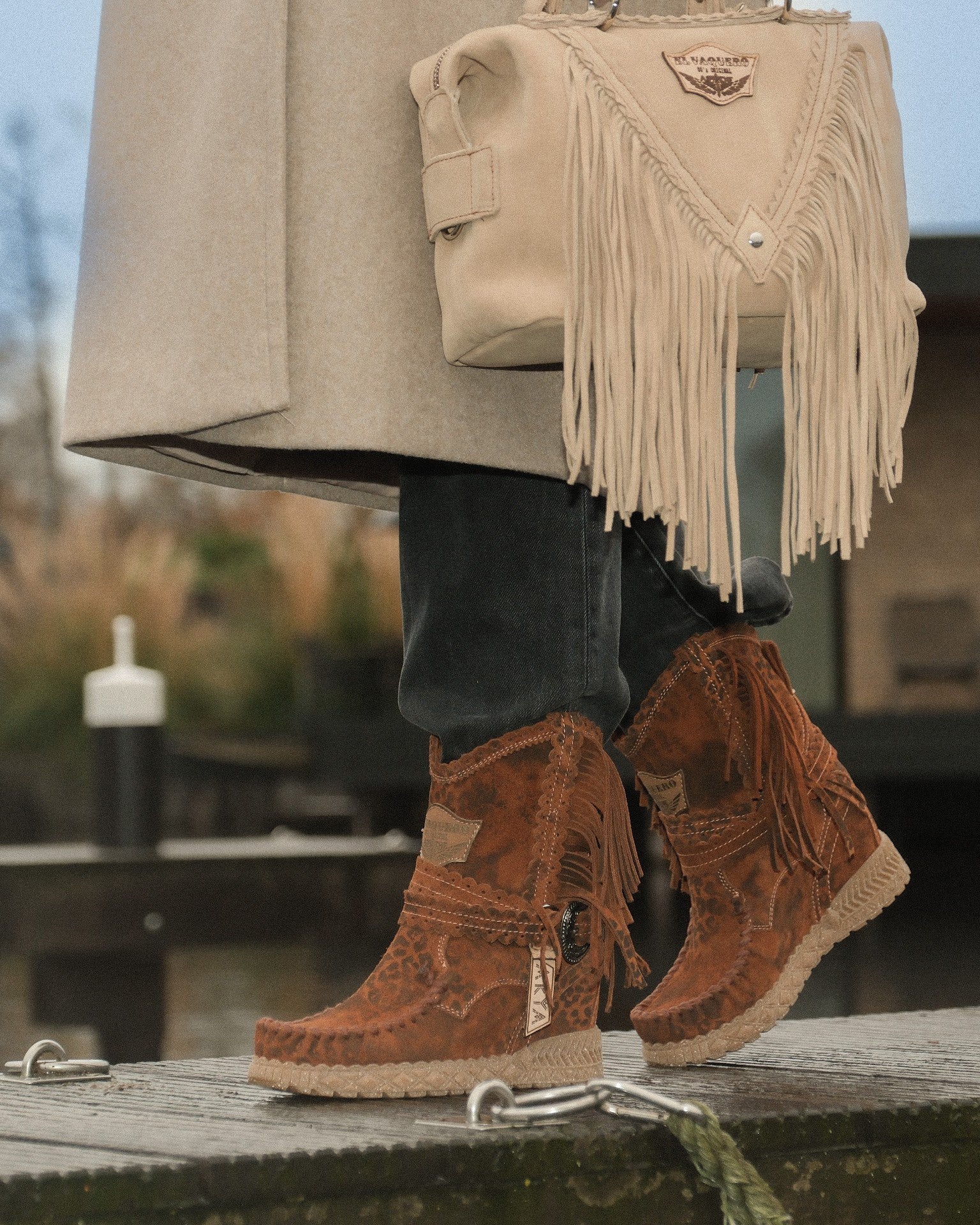 Arya Leomarble Rust – El Vaquero1