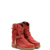 Arya Silverstone Red