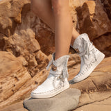 Flat Moccasin Boots Dance Optical White