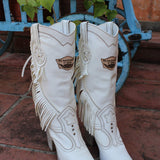 Kathy Camel Blanche